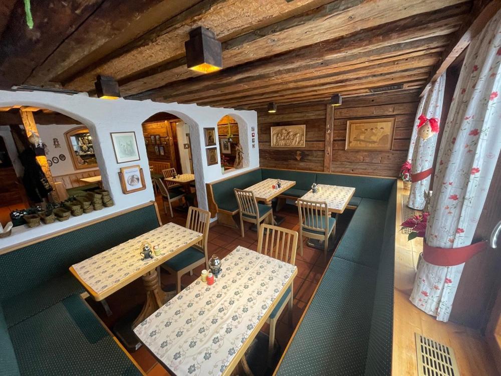 Restaurant-Pension Dorfwirt Bad Kleinkirchheim Dış mekan fotoğraf