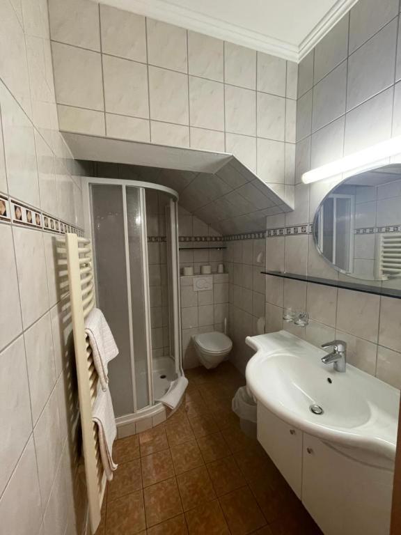 Restaurant-Pension Dorfwirt Bad Kleinkirchheim Oda fotoğraf