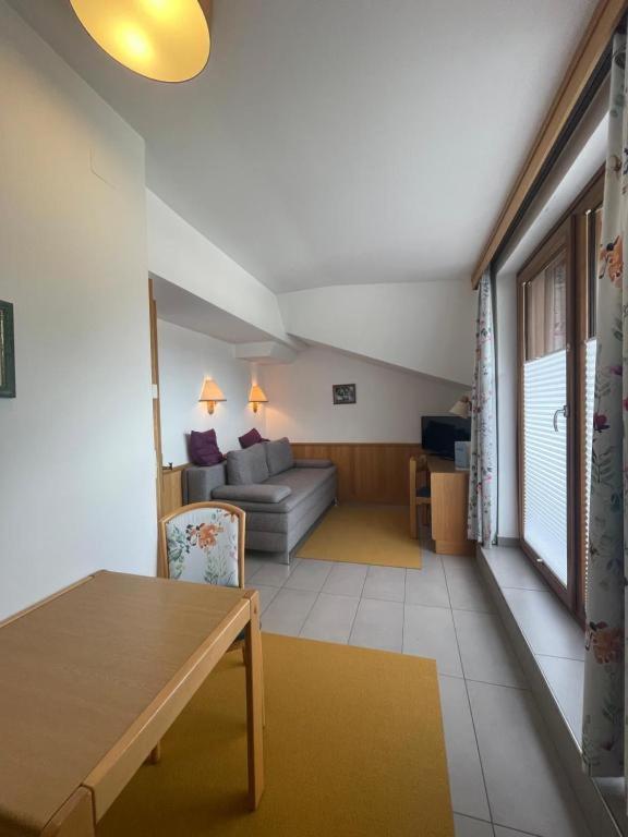 Restaurant-Pension Dorfwirt Bad Kleinkirchheim Dış mekan fotoğraf