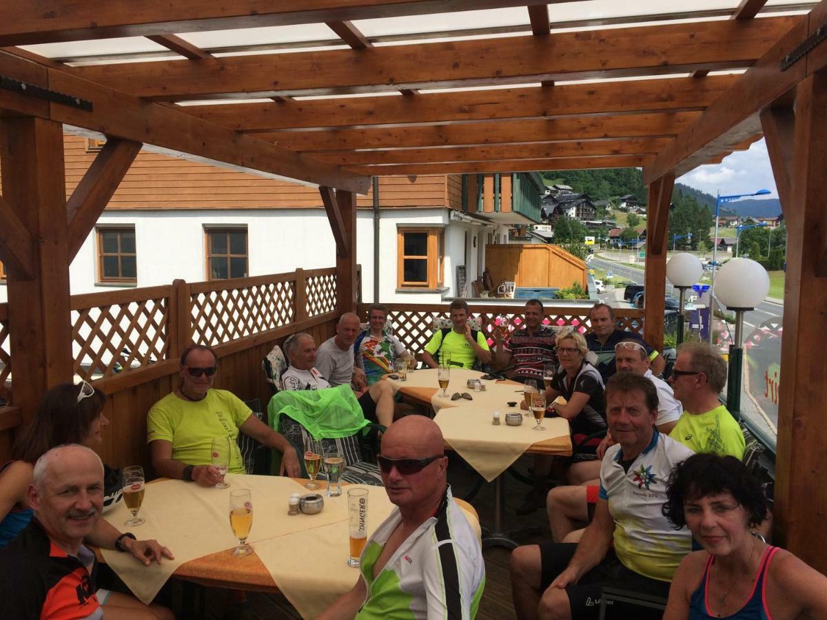 Restaurant-Pension Dorfwirt Bad Kleinkirchheim Dış mekan fotoğraf